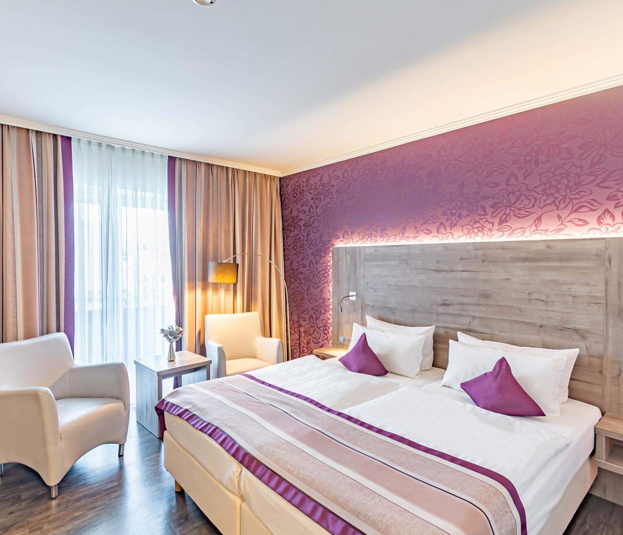 Parkhotel Sonnenberg Эльтвилле Экстерьер фото