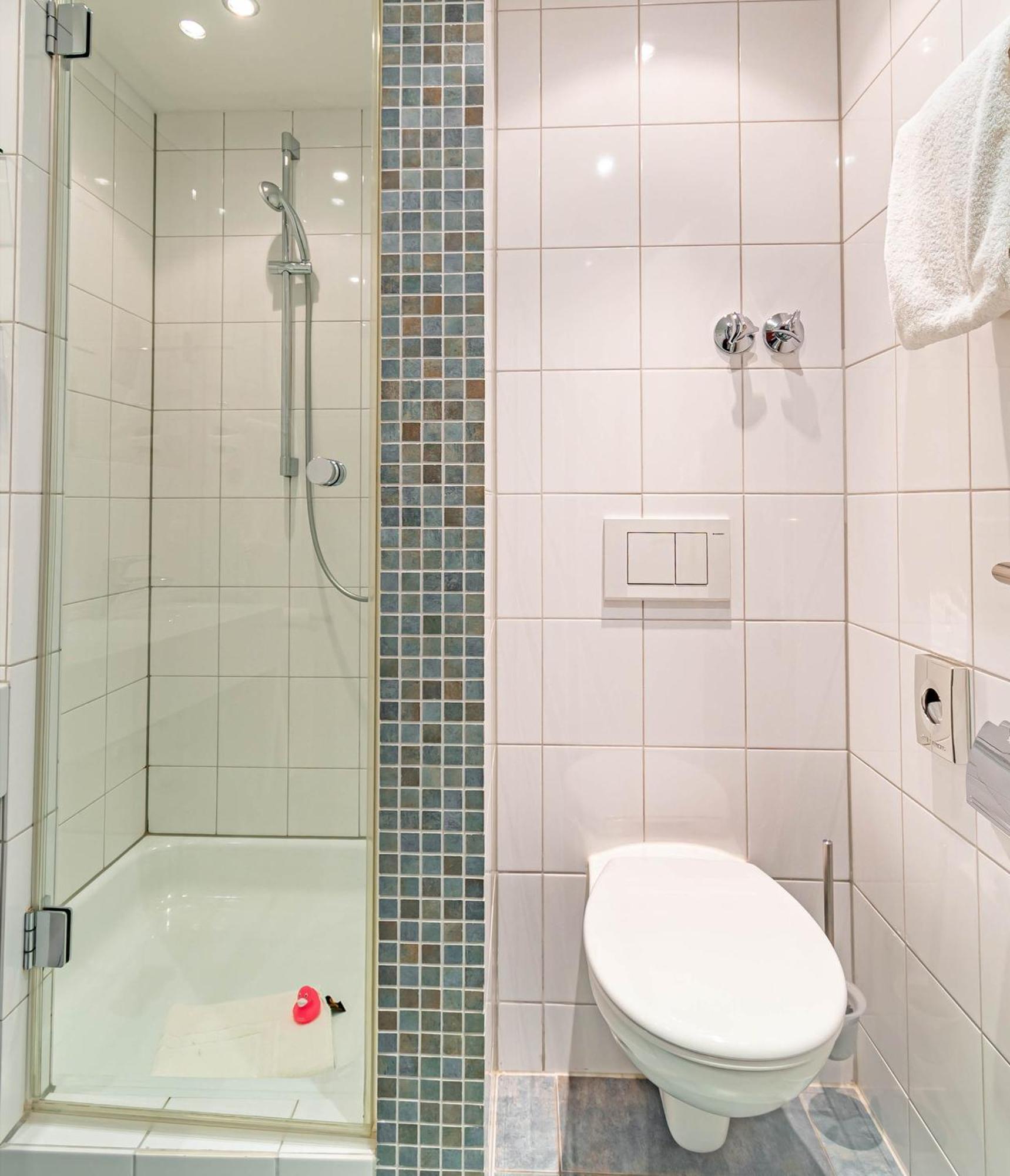 Parkhotel Sonnenberg Эльтвилле Экстерьер фото